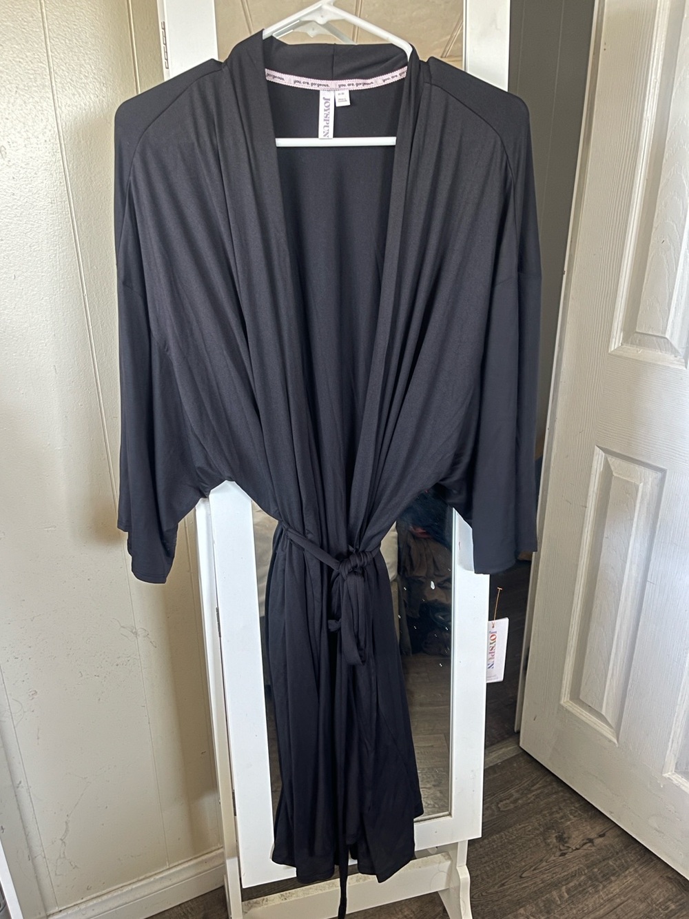 Women's Black Lightweight Robe with Waist Tie - Luxe Comfort
